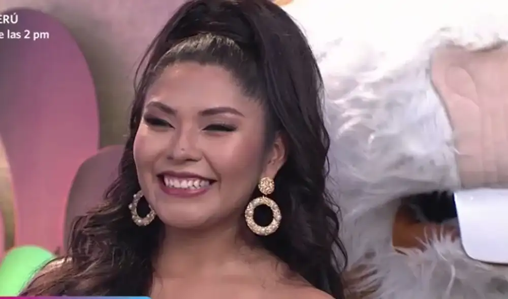 El cantante Yarita Lizeth se conmovió en el set de EBT al ser sorprendida por su papá mediante un enlace en vivo. Foto: captura de América TV El cantante Yarita Lizeth se conmovió en el set de EBT al ser sorprendida por su papá mediante un enlace en vivo. Foto: captura de América TV