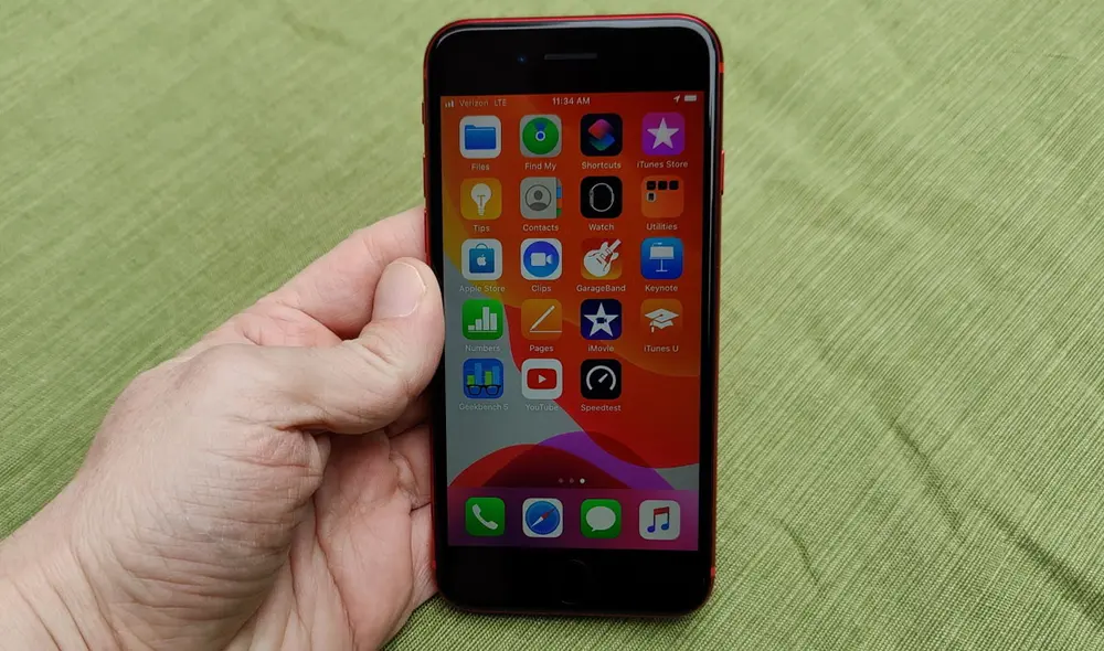 El iPhone SE de Apple tendrá una pantalla LCD de 4.7 pulgadas. Foto: PCMag