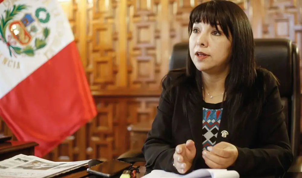 La exparlamentaria también es consciente de que existen agrupaciones políticas que no darán el voto de confianza. Foto: La República La exparlamentaria también es consciente de que existen agrupaciones políticas que no darán el voto de confianza. Foto: La República