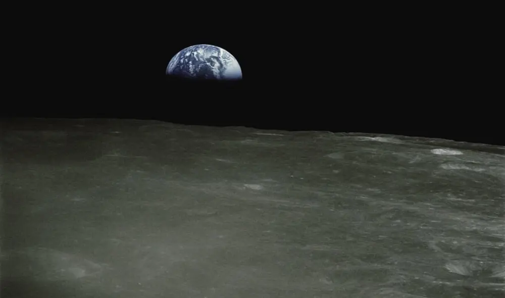 La Tierra y la Luna estarían arrastrando en su tirón gravitacional a dos satélites más, una verdadera revolución en la ciencia. Foto: NASA La Tierra y la Luna estarían arrastrando en su tirón gravitacional a dos satélites más, una verdadera revolución en la ciencia. Foto: NASA