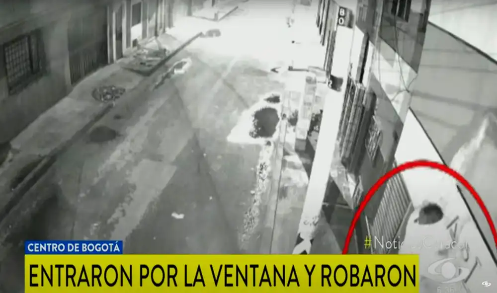El accionar de los hombres quedó captado en video, en Colombia. Foto: captura de Noticias Caracol