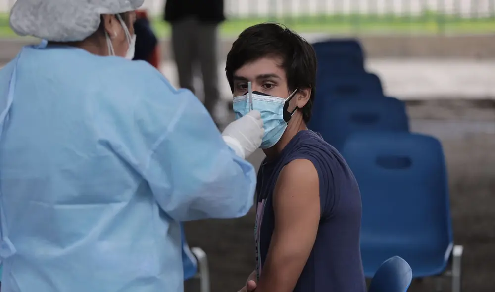 Así va la vacunación contra COVID-19 en Campo de Marte. Foto: Gerardo Marín / La República