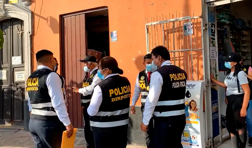 Agentes comprobaron que medicamentos eran almacenados de forma incorrecta. Foto: EPA Noticias