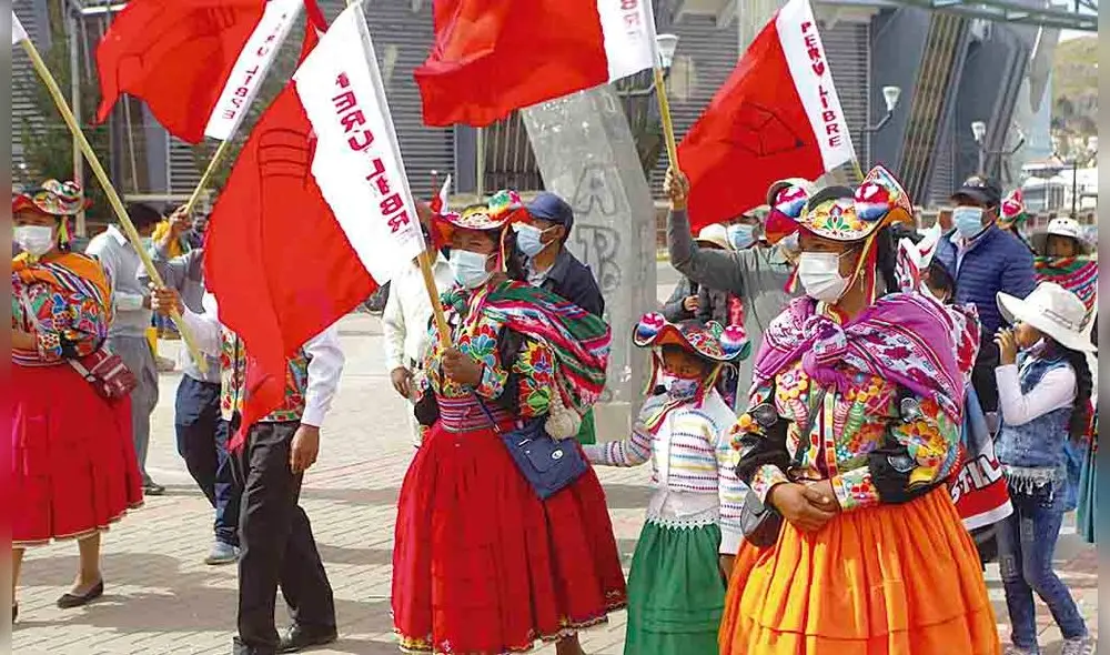 Simpatizantes. Base magisterial de Cusco asegura que trabajó arduamente para elección de Castillo. Foto: Juan Carlos Cisneros