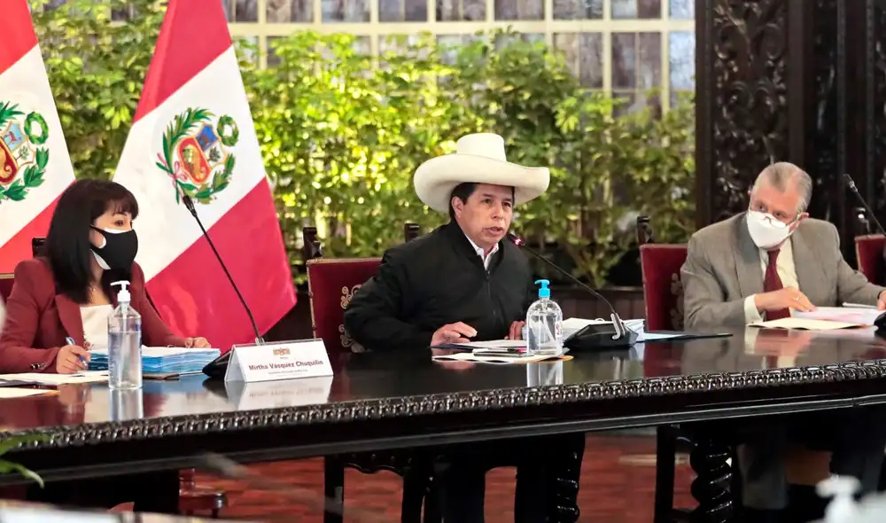 Además de Castillo, participan Mirtha Vásquez y otros 19 ministros de Estado. Foto: Presidencia de la República Además de Castillo, participan Mirtha Vásquez y otros 19 ministros de Estado. Foto: Presidencia de la República