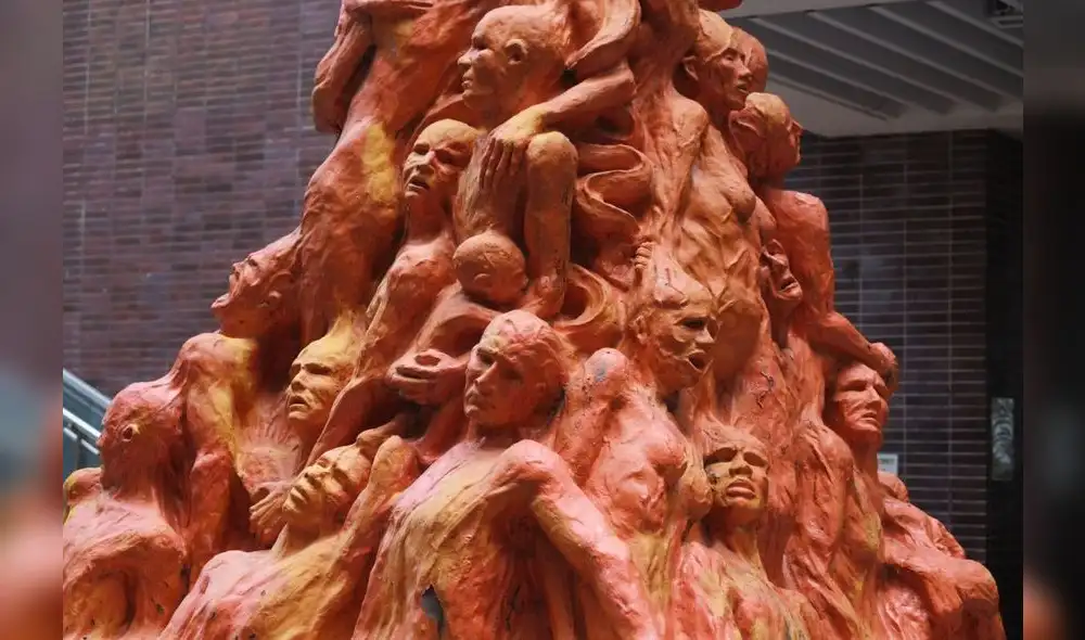 La obra El pilar de la vergüenza del artista Jens Galschiot homenajea a las víctimas de la represión policial ocurrida en la Plaza de Tiananmen en 1989. Foto: Alamy La obra El pilar de la vergüenza del artista Jens Galschiot homenajea a las víctimas de la represión policial ocurrida en la Plaza de Tiananmen en 1989. Foto: Alamy