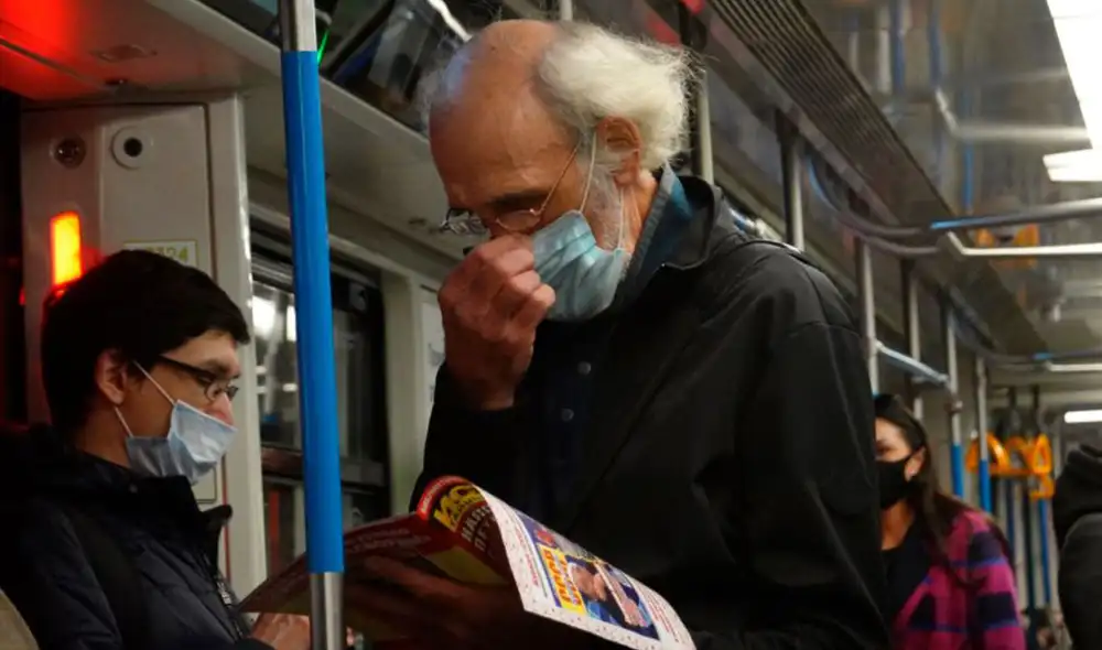 Hasta el momento, solo el 31% de la población rusa tendría la dosis completa de la vacuna contra la COVID-19. Foto: Agencia EFE