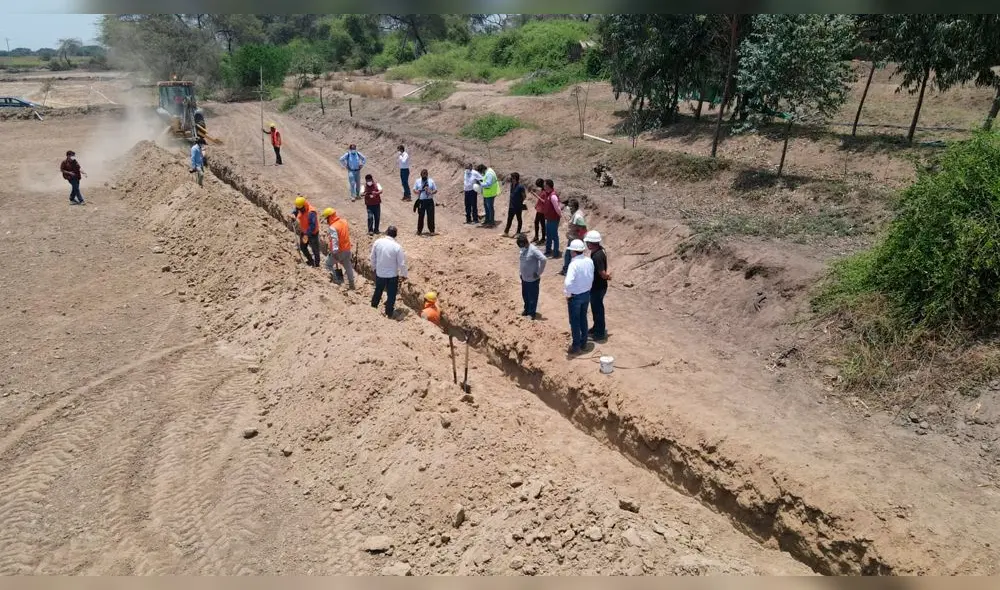 Trabajos en la línea de conducción de agua a Pacora tiene un avance del 40%. Foto: Gobierno Regional de Lambayeque.