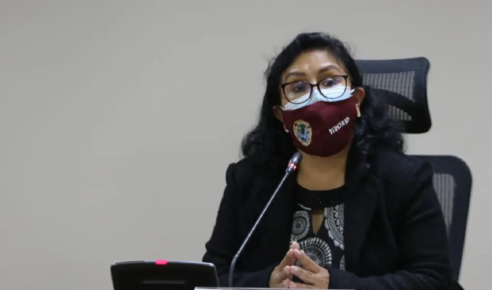Katy Ugarte, congresista de Perú Libre, ratifica su respaldo al presidente Pedro Castillo. Foto: Congreso