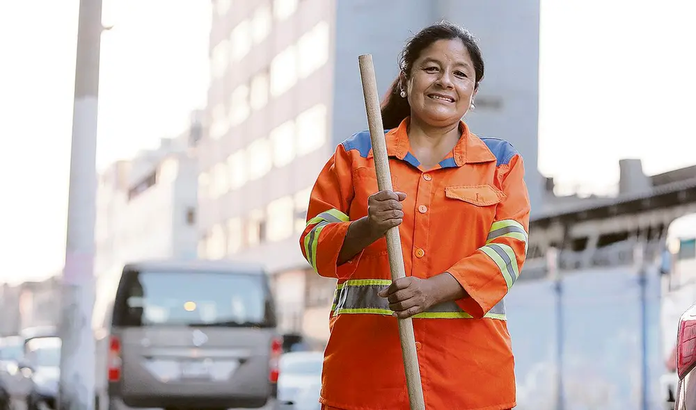 Congresista Isabel Cortez pide a los integrantes de Perú Libre “no dejar solo” al presidente Pedro Castillo. Foto: La República Congresista Isabel Cortez pide a los integrantes de Perú Libre “no dejar solo” al presidente Pedro Castillo. Foto: La República