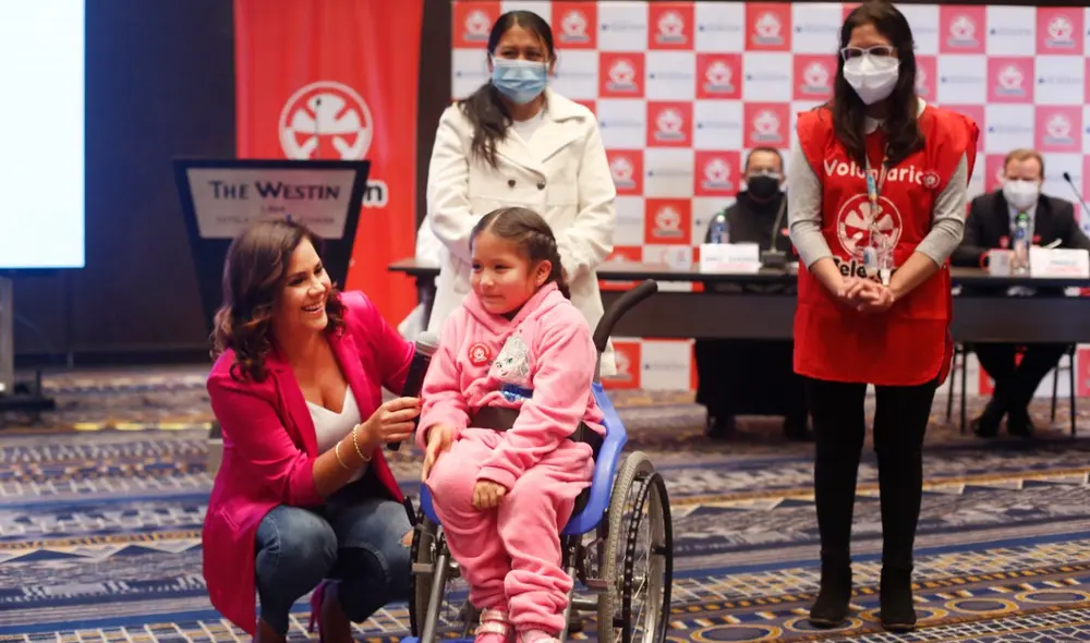 Pequeña de seis años llegó desde Huancayo para ser figura de la Teletón 2021. Foto: Carlos Felix
