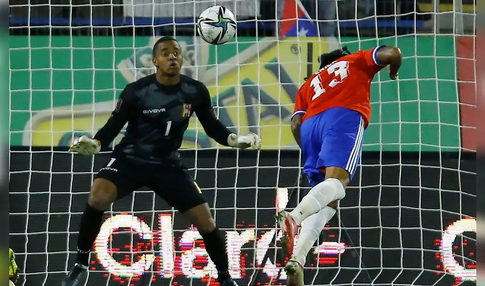 Erick Pulgar marcó los dos tantos de Chile. Foto: Conmebol