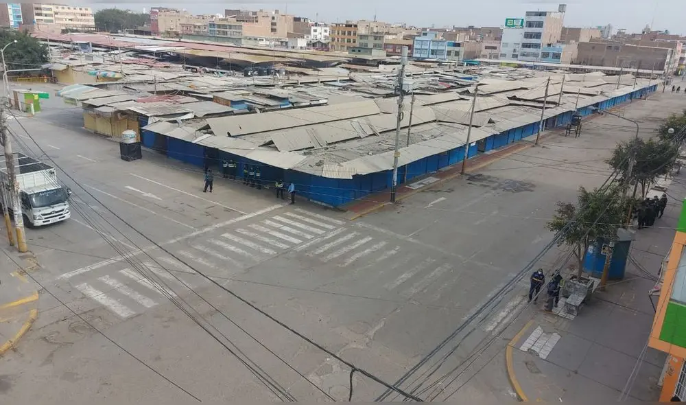 Comuna dispuso otros centros de abasto para reubicar a los informales. Foto: Clinton Medina