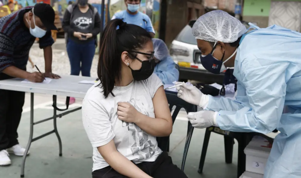 Sanmarquinos y otros estudiantes acudirán a San Marcos para participar del VacunaRock. Foto: Marco Cotrina / La República Sanmarquinos y otros estudiantes acudirán a San Marcos para participar del VacunaRock. Foto: Marco Cotrina / La República