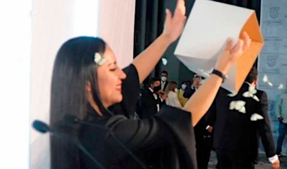 Alcaldesa de Cuauhtémoc (México) es acusada de maltrato animal por un grupo de opositores y activistas. Foto: Excelsior Alcaldesa de Cuauhtémoc (México) es acusada de maltrato animal por un grupo de opositores y activistas. Foto: Excelsior