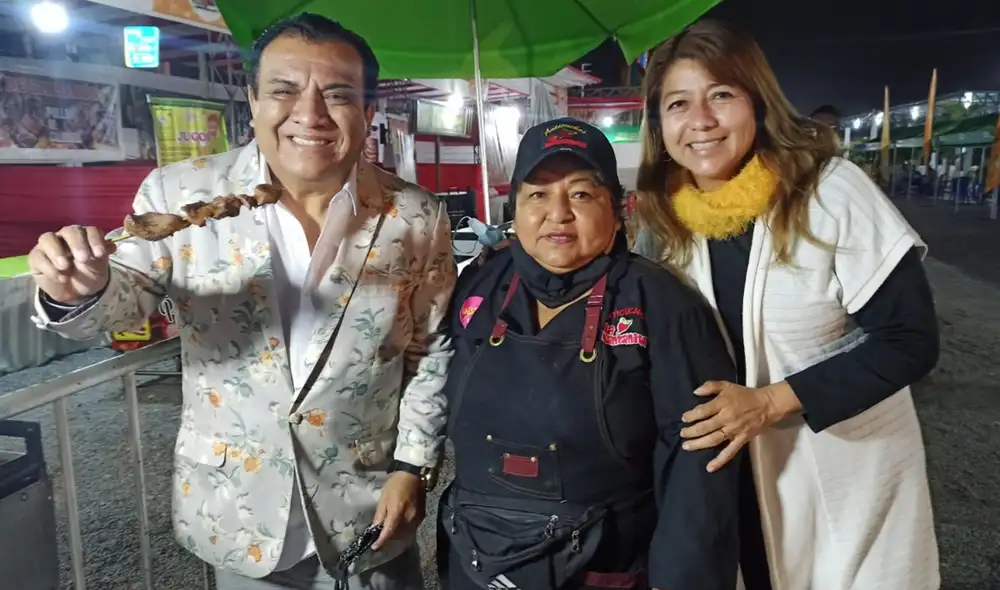 El evento, que atiende hasta las 11.00 p. m., cuenta con actividades para grandes y pequeños. Foto: María Pía Ponce / URPI –LR El evento, que atiende hasta las 11.00 p. m., cuenta con actividades para grandes y pequeños. Foto: María Pía Ponce / URPI –LR