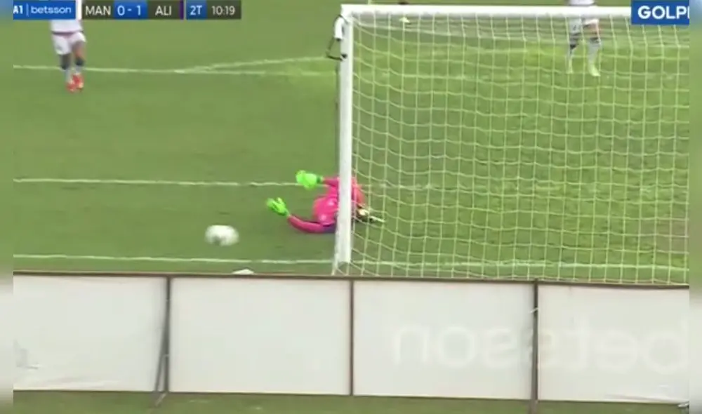 Alianza Lima se impone por 1-0 ante Carlos Mannucci por la Liga 1. Foto: captura Gol Perú Alianza Lima se impone por 1-0 ante Carlos Mannucci por la Liga 1. Foto: captura Gol Perú