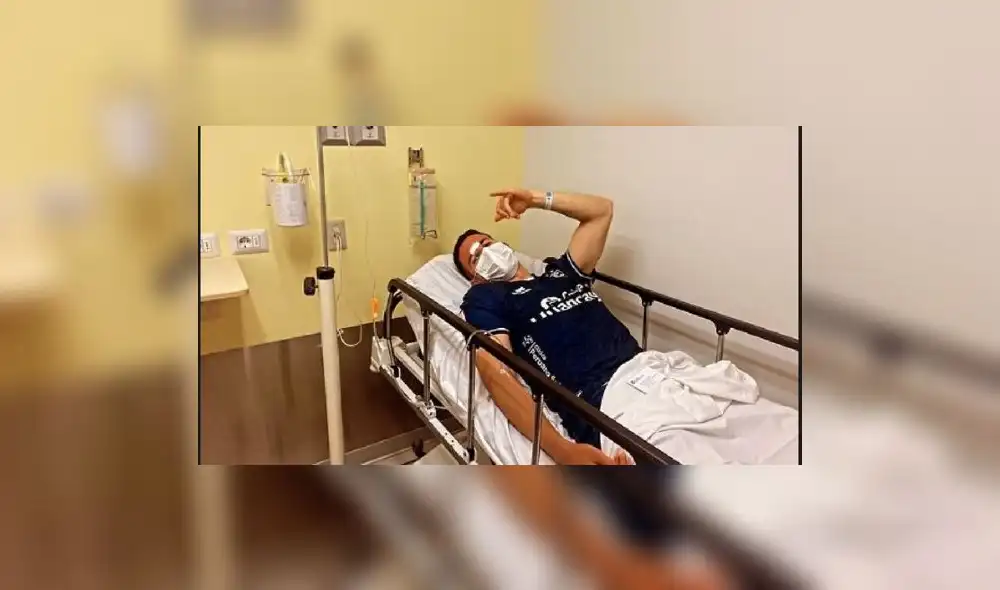 Adrián Ugarriza viene recuperándose del corte sufrido en la frente y se perdería las dos últimas fechas. Foto: Adrianuga/Instagram