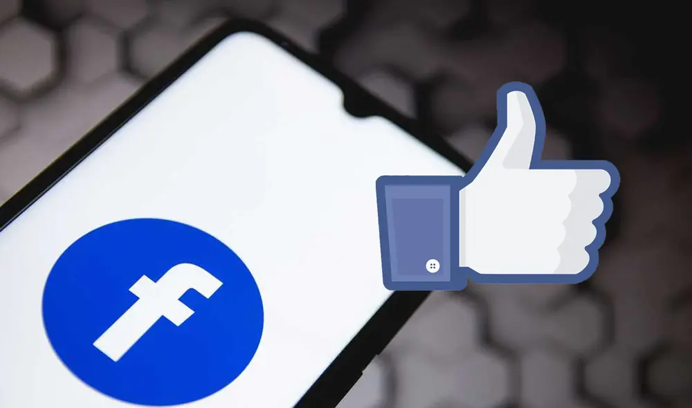 Este método de Facebook no necesita de aplicaciones de terceros. Foto: composición Genbeta/Facebook