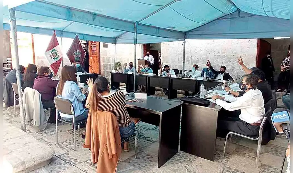 Luz verde. Consejo aprobó que Pampas Bayas iniciara trámite para adquirir terrenos. Foto: La República Luz verde. Consejo aprobó que Pampas Bayas iniciara trámite para adquirir terrenos. Foto: La República