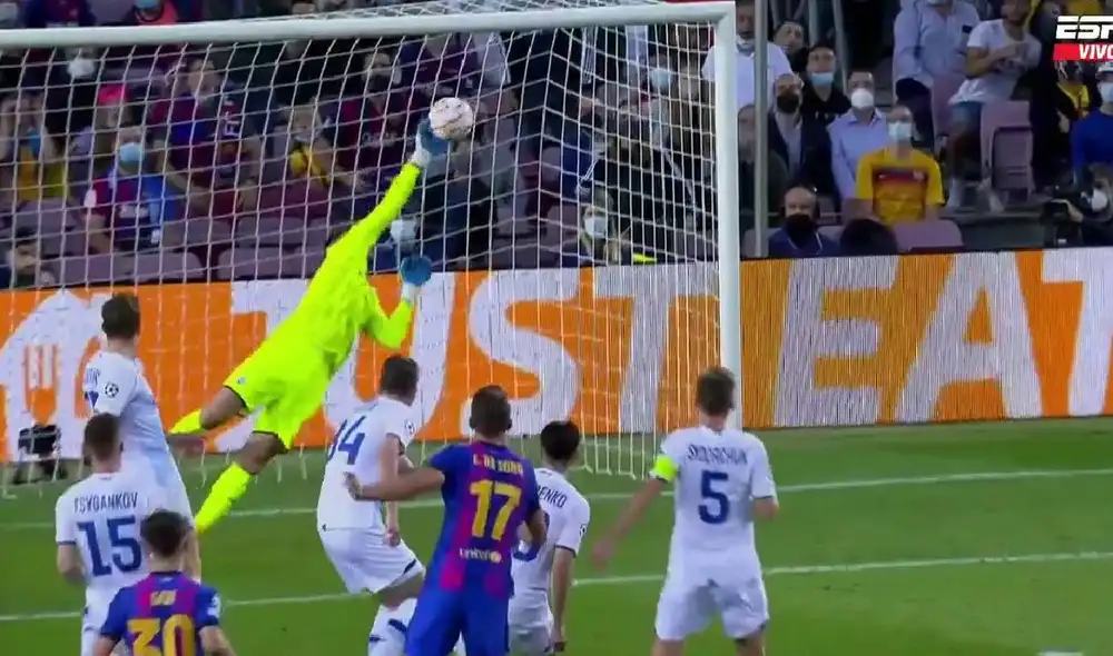 Luuk de Jong estuvo a punto de marcar el primero de los azulgranas. Foto: captura/ESPN