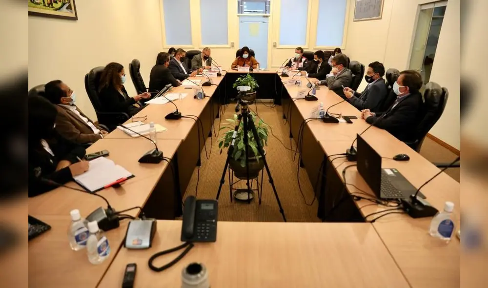 Titular del MTPE afirma que el objetivo de su gestión es generar consensos para sentar bases que produzcan cambios. Foto: MTPE Titular del MTPE afirma que el objetivo de su gestión es generar consensos para sentar bases que produzcan cambios. Foto: MTPE