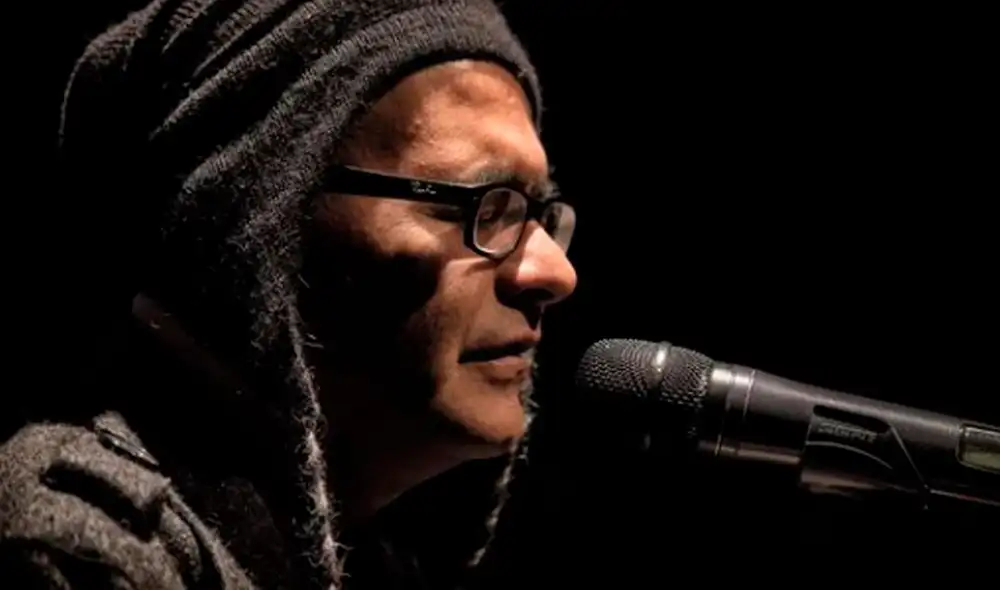 Rafo Ráez y Los Paranoias tocaron el disco Camisa y otros éxitos en el Gran Teatro Nacional. Foto: Tulo Olaechea Rafo Ráez y Los Paranoias tocaron el disco Camisa y otros éxitos en el Gran Teatro Nacional. Foto: Tulo Olaechea