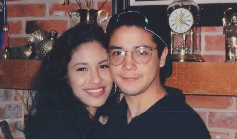 Selena se casó en secreto con Chris Pérez, guitarrista de Los Dinos. Foto: Instagram/Chris Pérez.