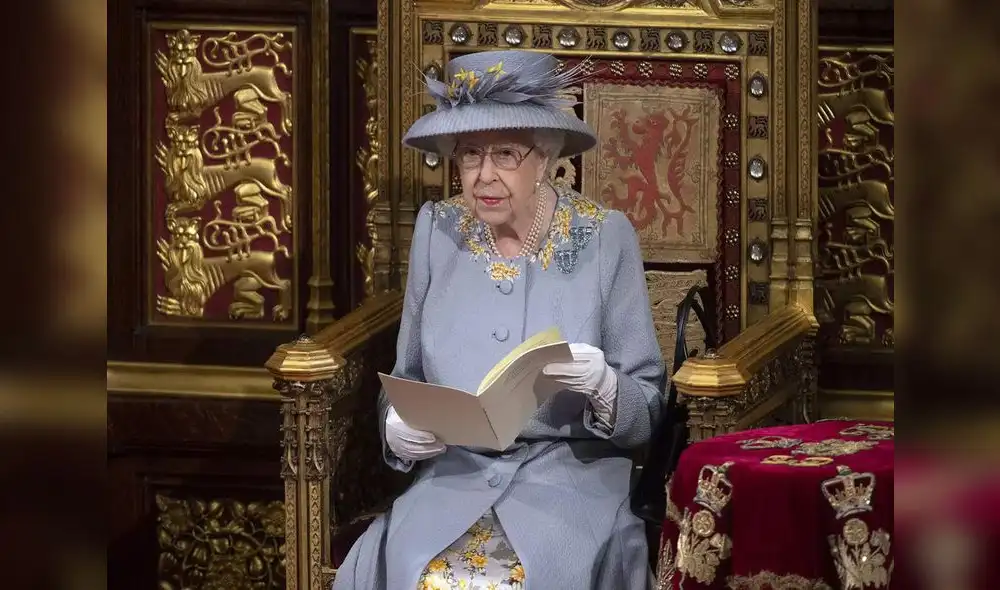 Según un medio local, se quedó en la clínica londinense porque se hizo tarde para volver hasta su residencia de Windsor. Foto: AFP