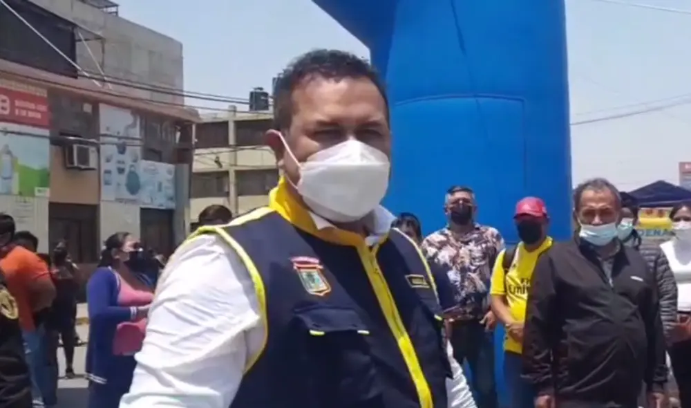 Marco Gasco recibió críticas de los ambulantes en el Modelo. Foto: La República