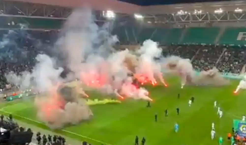 Hinchas del Saint-Etienne piden salida del técnico. Foto: captura Ligue 1