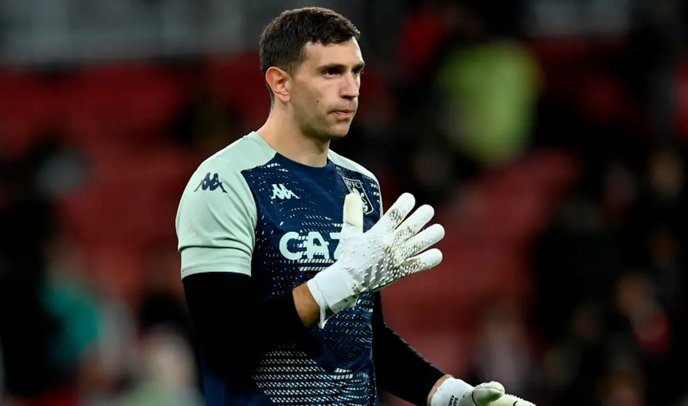 Emiliano Martínez juega actualmente en el Aston Villa de la Premier League. Foto: EFE Emiliano Martínez juega actualmente en el Aston Villa de la Premier League. Foto: EFE