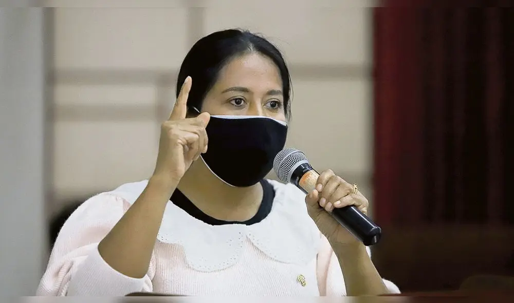 Mayoría. Rosio Torres y oposición dirigen importante grupo. Foto: Clinton Medina/La República