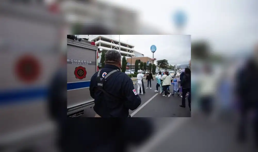 Las autoridades externas a la guardería determinaron que no existe riesgo riesgo para las viviendas y comercios vecinos. Foto: Vanguardia MX Las autoridades externas a la guardería determinaron que no existe riesgo riesgo para las viviendas y comercios vecinos. Foto: Vanguardia MX