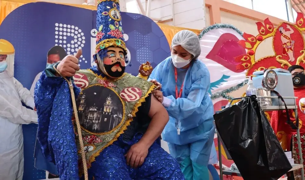 Mítico personaje llegó hasta el Coliseo San Sebastián para incentivar la inmunización en Cajamarca. Foto: Minsa
