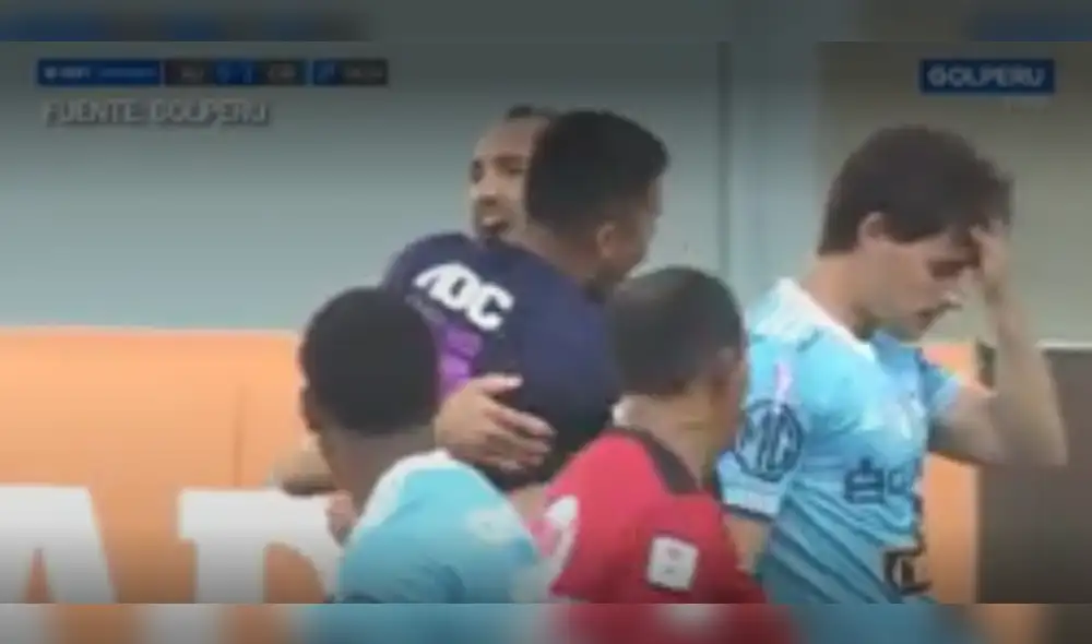 Hernán Barcos marcó el gol del descuento para Alianza Lima. Foto: Captura | GOL PERÚ Hernán Barcos marcó el gol del descuento para Alianza Lima. Foto: Captura | GOL PERÚ