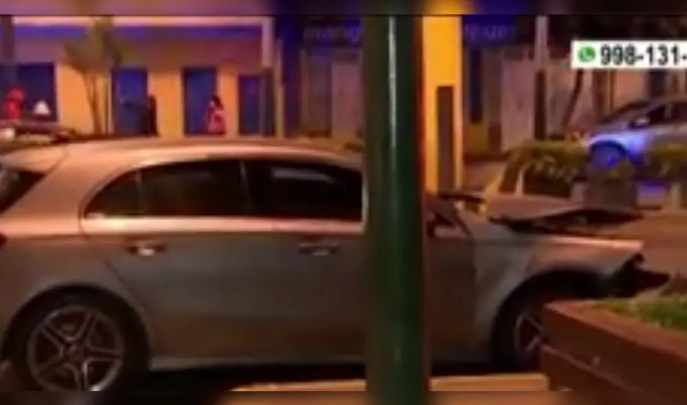 El hecho ocurrió en el cruce de la avenida angamos con la calle San Pedro, en el distrito de Surquillo. Foto: captura América Noticias. El hecho ocurrió en el cruce de la avenida angamos con la calle San Pedro, en el distrito de Surquillo. Foto: captura América Noticias.