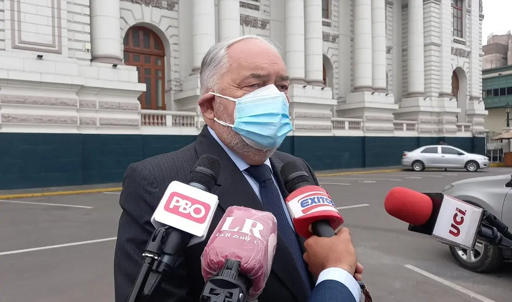 Vocero de Renovación Popular, Jorge Montoya, se pronunció horas antes de la presentación del gabinete de Mirtha Vásquez. Foto: Deysi Portuguez/ URPI-LR