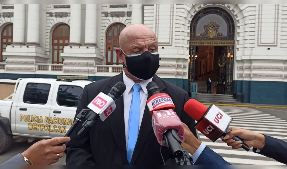Congresista José Cueto anunció que impulsarían una censura del ministro Luis Barrenzuela. Foto: Deysi Portuguez/ URPI-LR