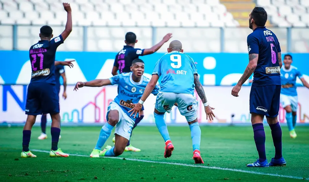 Los celestes han vencido a los íntimos las dos veces que se enfrentaron este 2021. Foto: Sporting Cristal