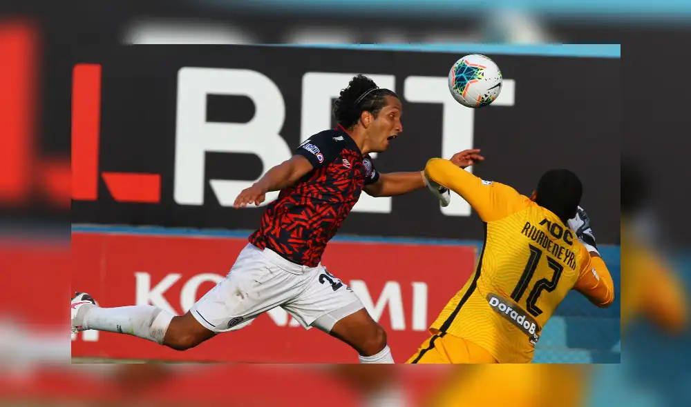 Jean Pierre Archimbaud juega en Municipal desde 2020. Foto: FPF