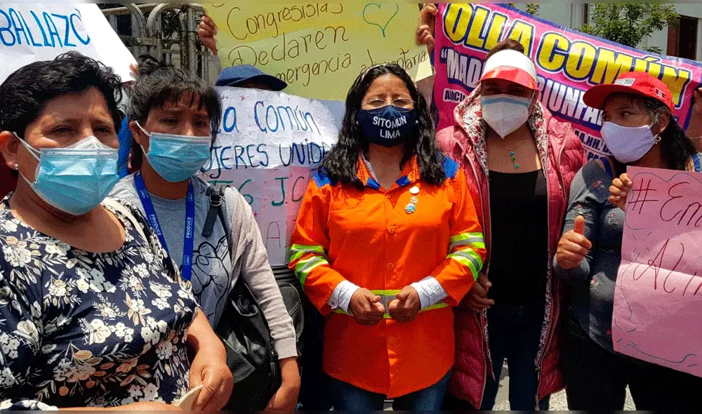 Representantes de ollas comunes piden apoyo al Estado. Foto: Giuliana Castillo / URPI - LR