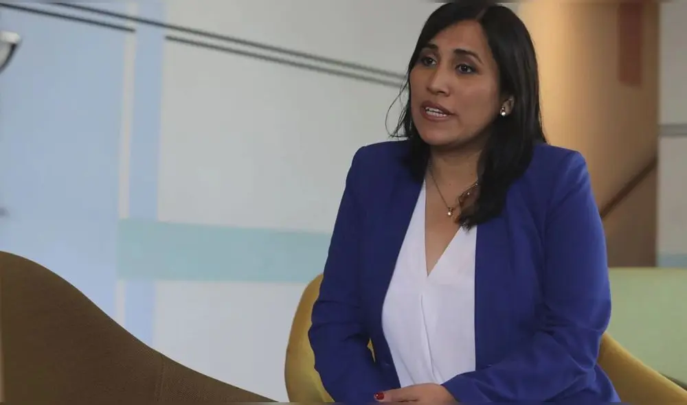 Flor Pablo se mostró a favor de la ampliación del bachillerato automático, pero en contra de que el plazo sea hasta el 2023. Foto: La República