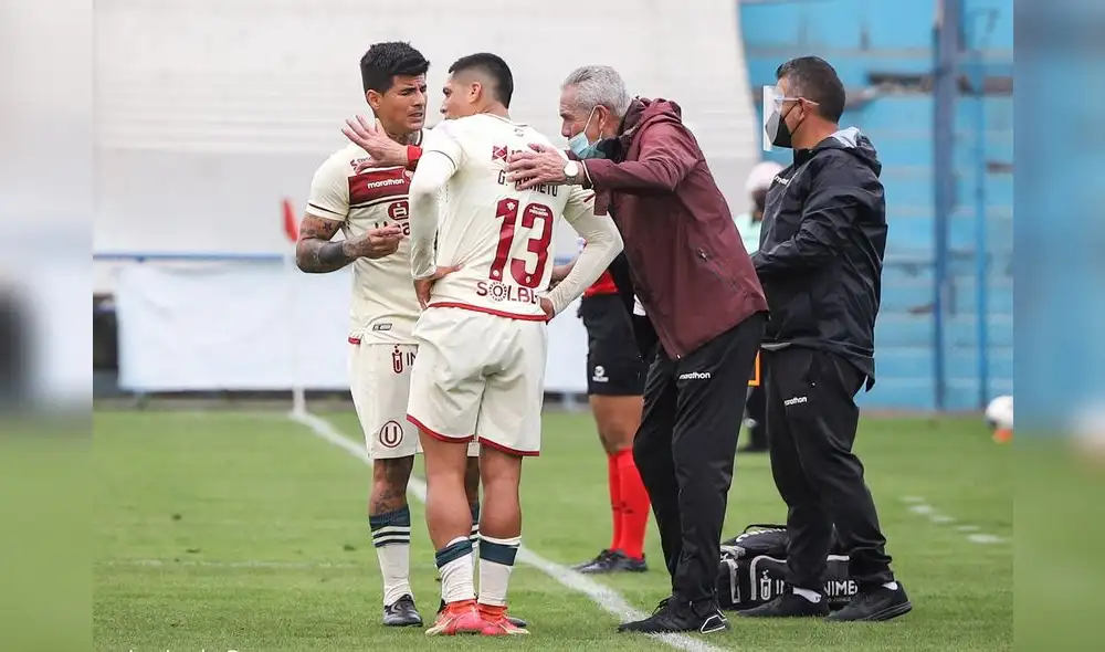 Gregorio Pérez se puso el buzo crema en dos oportunidades. Foto: Universitario