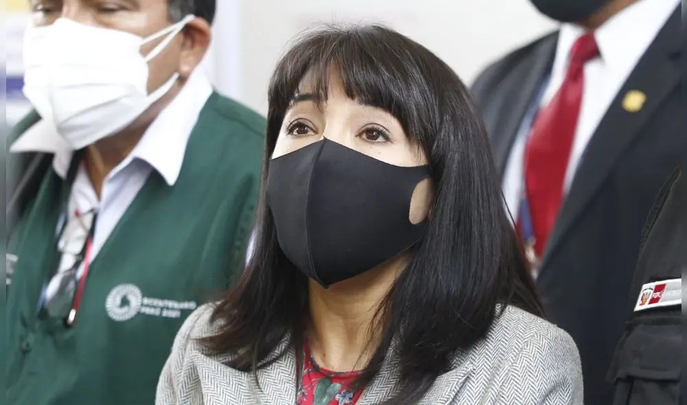 La primera ministra llegó a Puno para reunión con autoridades y cocaleros. Foto: Juan Carlos Cisneros/La República