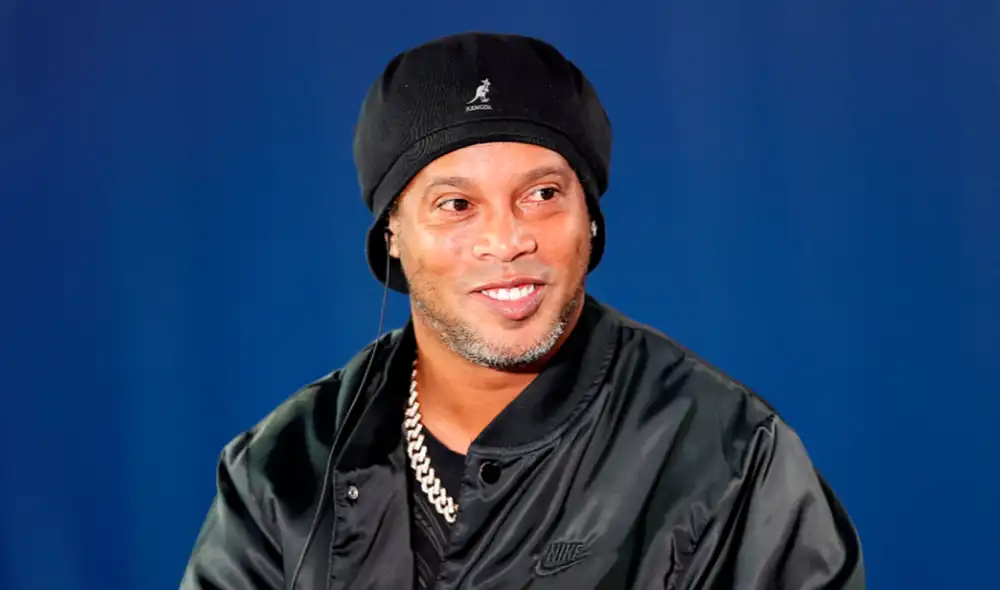 Ronaldinho debutó como futbolista profesional con el Gremio. Foto: EFE