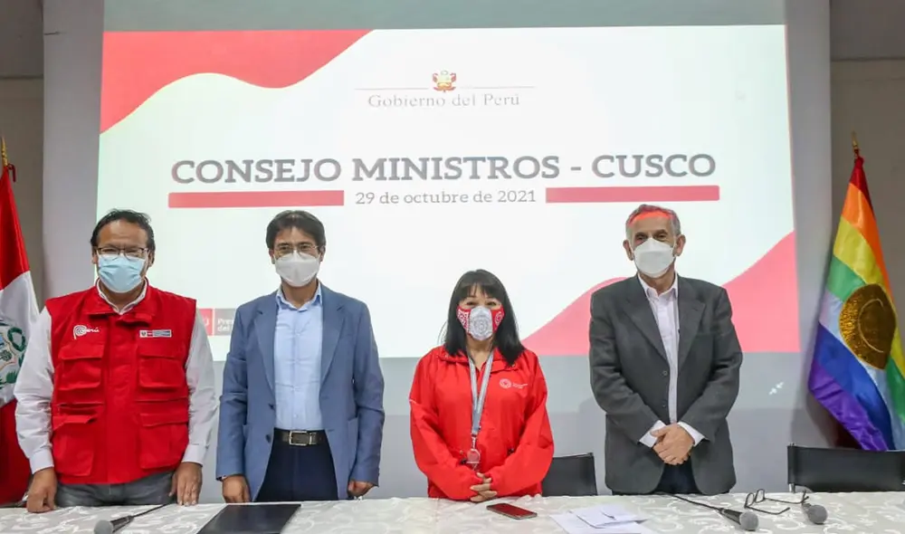 Mirtha Vásquez expuso los acuerdos logrados en Consejo de Ministros desde Cusco. Foto: PCM Mirtha Vásquez expuso los acuerdos logrados en Consejo de Ministros desde Cusco. Foto: PCM