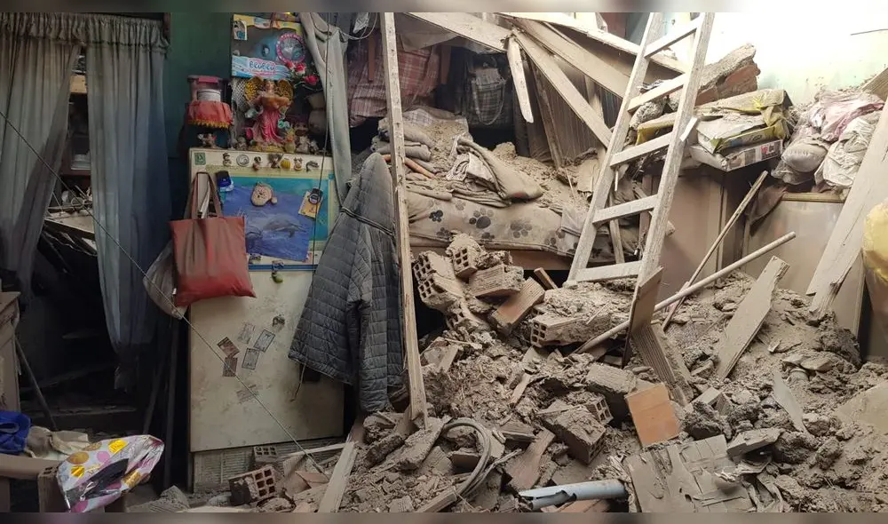 Mujeres fueron trasladadas al hospital 2 de mayo. Foto: Mary Luz Aranda / URPI- LR