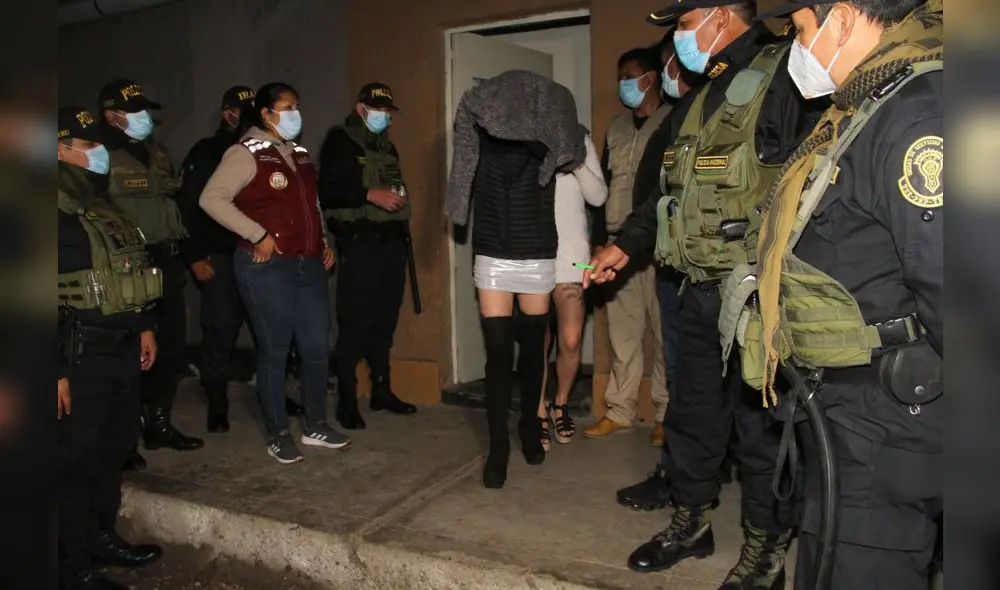 Los detenidos fueron encontrados consumiendo bebidas alcohólicas. Foto: MPT