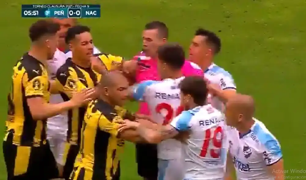 Carboneros y tricolores se enfrentan por el Torneo Clausura. Foto: captura/Star+